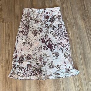 SO Women's Floral Pencil Skirt - White and Purple
